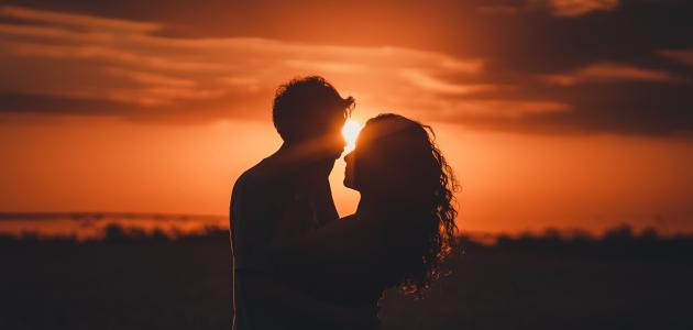 أسئلة صراحة للحبيب والحبيبة رومانسية.. أسئلة للحبيب للتأكد من حبه