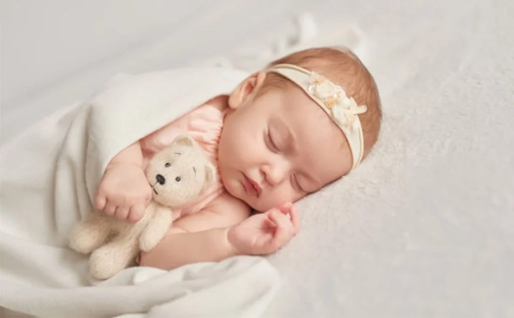 أبرز نصائح أطباء النساء والتوليد للعناية بسرة المولود ‍