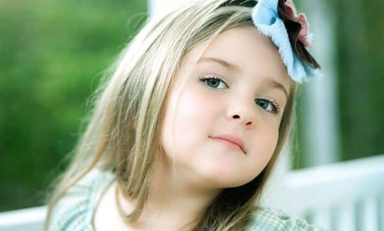 أسماء بنات قصيرة بالإنجليزي