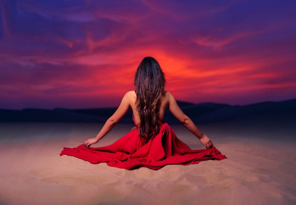 ما هي أهمية الشعر الطويل في العلاقة وهل جميع الرجال تحبه؟ 2025