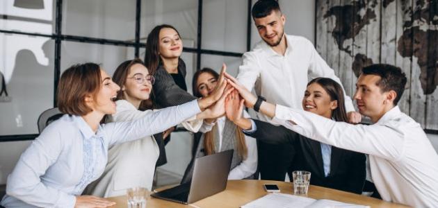 دور الشباب في تنمية المجتمع