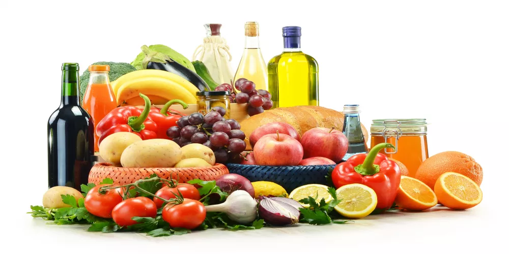 كيف يتم اختيار الغذاء الصحي؟! المعايير الصحيحة لاختيار الأغذية