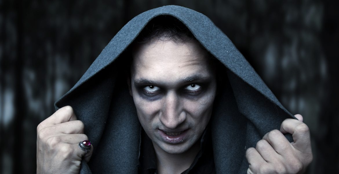 أسطورة مصاصي الدماء