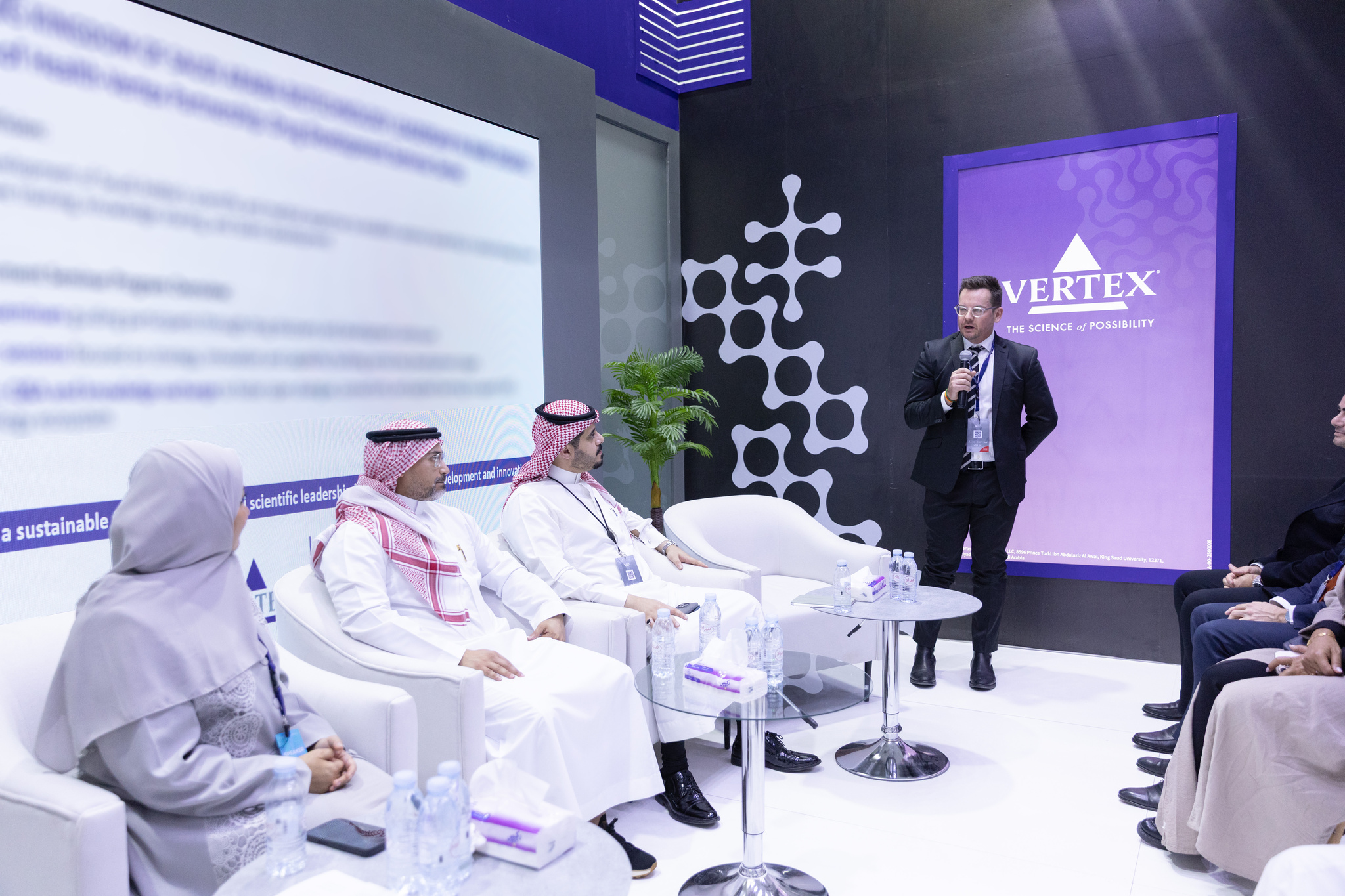 “فيرتكس” توقّع مذكرة تفاهم مع وزارة الصحة لتطوير علاجات فقر الدم المنجلي والثلاسيميا في السعودية