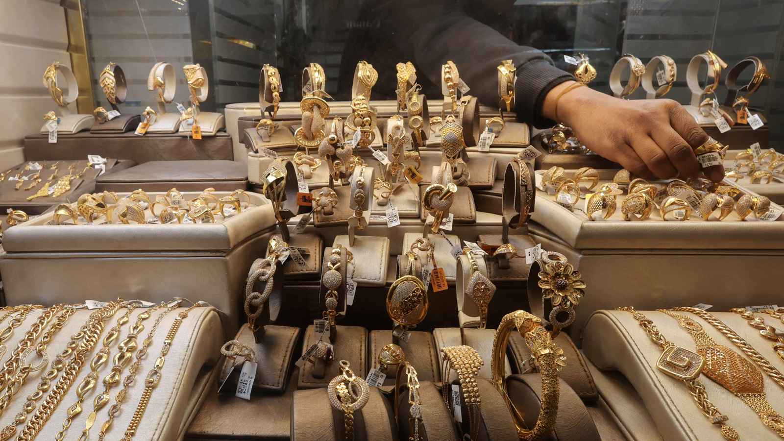 ارتفاع أسعار الذهب في مصر اليوم الأربعاء 12 نوفمبر 2025 وسط توقعات بمزيد من الصعود