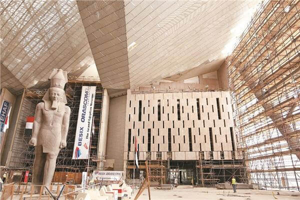 نفاد تذاكر المتحف المصري الكبير اليوم بسبب الإقبال الجماهيري الكبير.. واستئناف الحجز غدًا السبت
