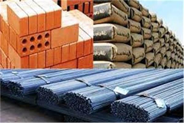 تذبذب أسعار الحديد والأسمنت في سوق مواد البناء اليوم