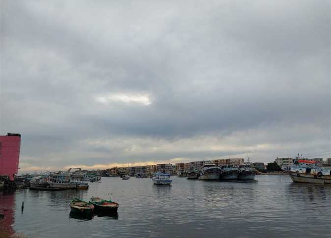 طقس خريفي متقلب في الإسكندرية غدًا وتحذيرات للمواطنين