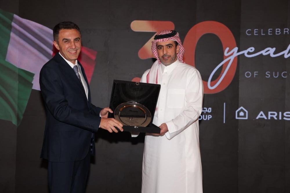 أريستون ومجموعة شاكر تحتفلان بمرور 30 عامًا على الشراكة في السوق السعودي