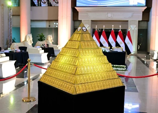 رئيس الوزراء يشهد مراسم تسليم النيابة العامة مضبوطات ذهبية للبنك المركزي المصري