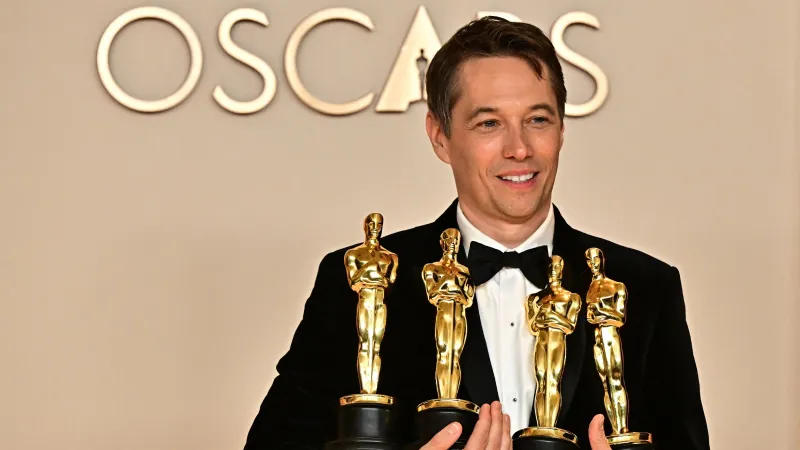 شون بيكر رئيسًا للجنة تحكيم الأفلام الطويلة في مهرجان البحر الأحمر السينمائي الدولي