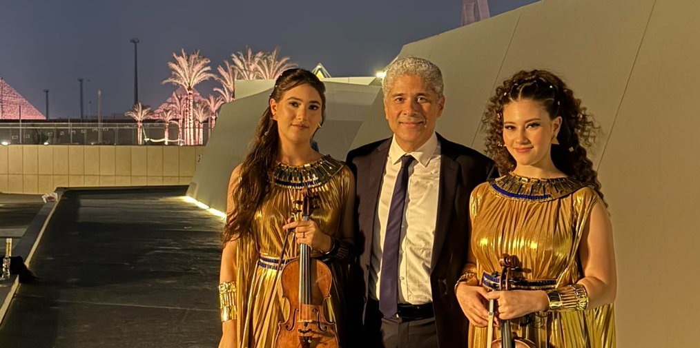 أحمد أبو زهرة يحتفل بمشاركة ابنتيه في افتتاح المتحف المصري الكبير ويكشف موقف الرئيس الألماني