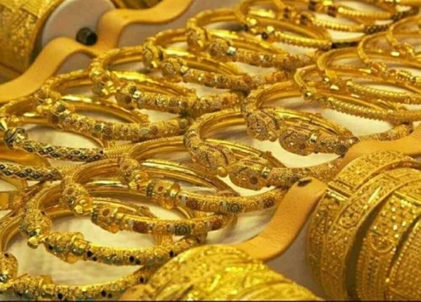 الذهب في مصر يواصل ارتفاعه بعد قفزة الأونصة فوق 4200 دولار
