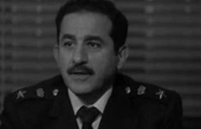 أحمد حلمي يدعم منى زكي في العرض الخاص لفيلم الست