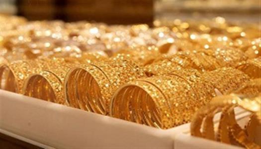 الذهب يتراجع بعد تسجيل أعلى مستوى في ستة أسابيع مع ترقب بيانات الاقتصاد الأمريكي