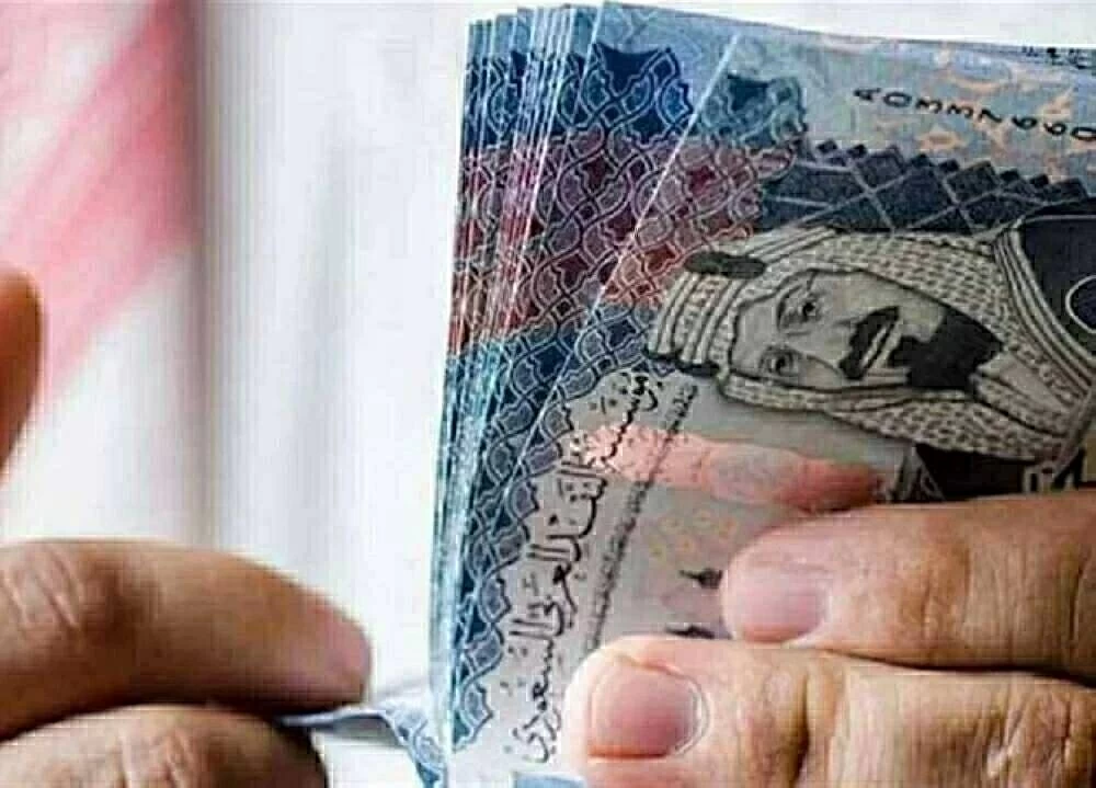 انخفاض سعر الريال السعودي امام الجنيه في البنوك المصرية اليوم الاثنين