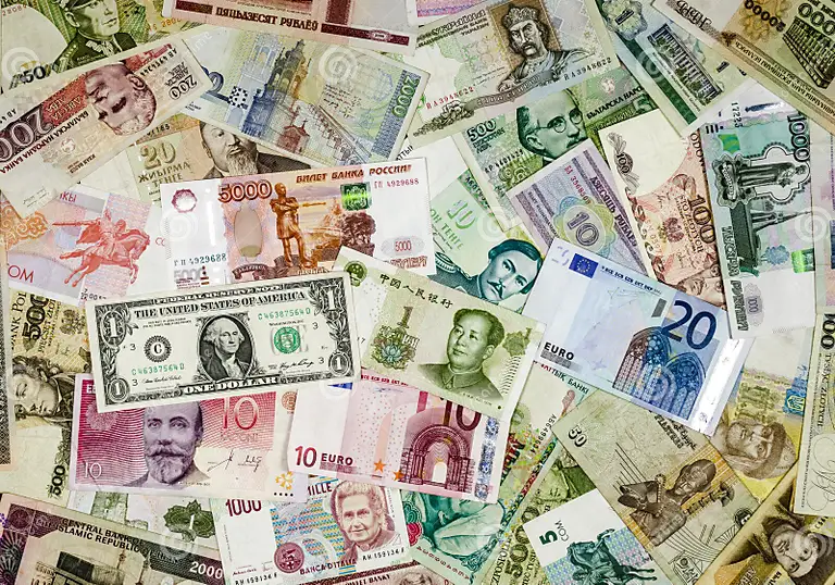 أسعار العملات الأجنبية في مصر اليوم الثلاثاء 9 ديسمبر 2025