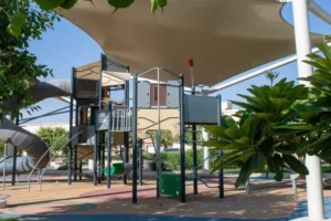 أمانة الرياض ترصد خمسة مخالفين لسلوكيات الحدائق وتطبق الإجراءات النظامية