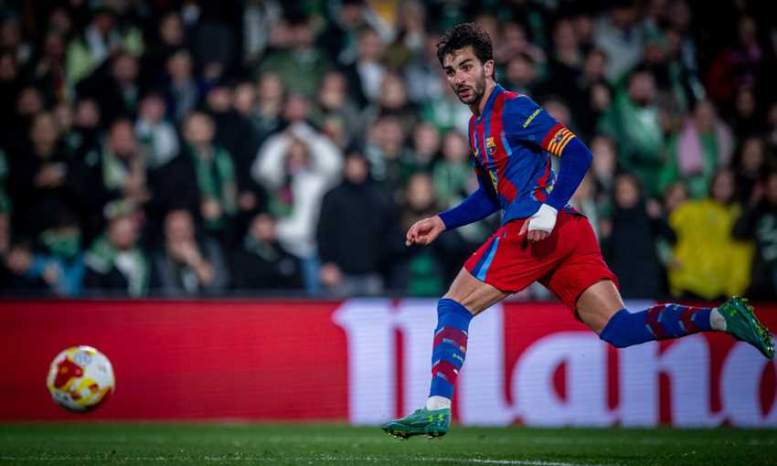 إصابة فيران توريس تبعده عن برشلونة أمام سلافيا براج في دوري الأبطال