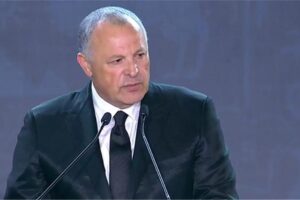 أبوريدة ينفي شائعات إلغاء الدوري المصري الممتاز