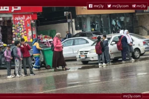 ارتباك قرارات الدراسة تحت الأمطار