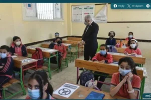 تعليق الامتحانات