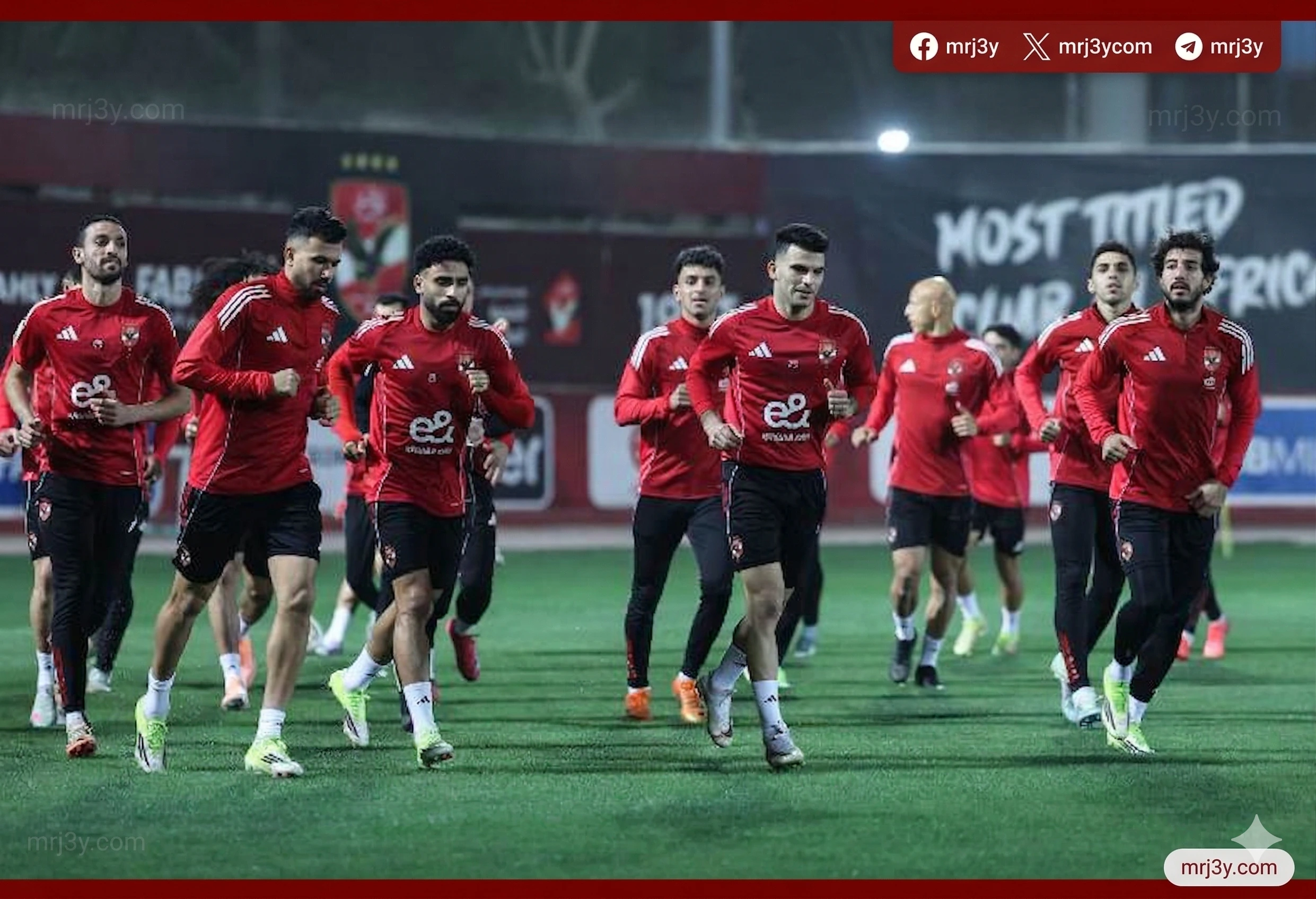 الأهلي يواصل استعداداته لمواجهة سيراميكا كليوباترا في افتتاح مرحلة الحسم بالدوري