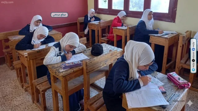 امتحانات صفوف النقل