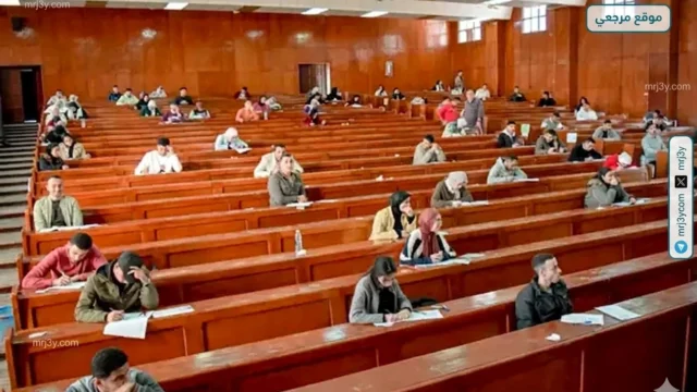 رئيس جامعة بني سويف يتابع امتحانات الترم
