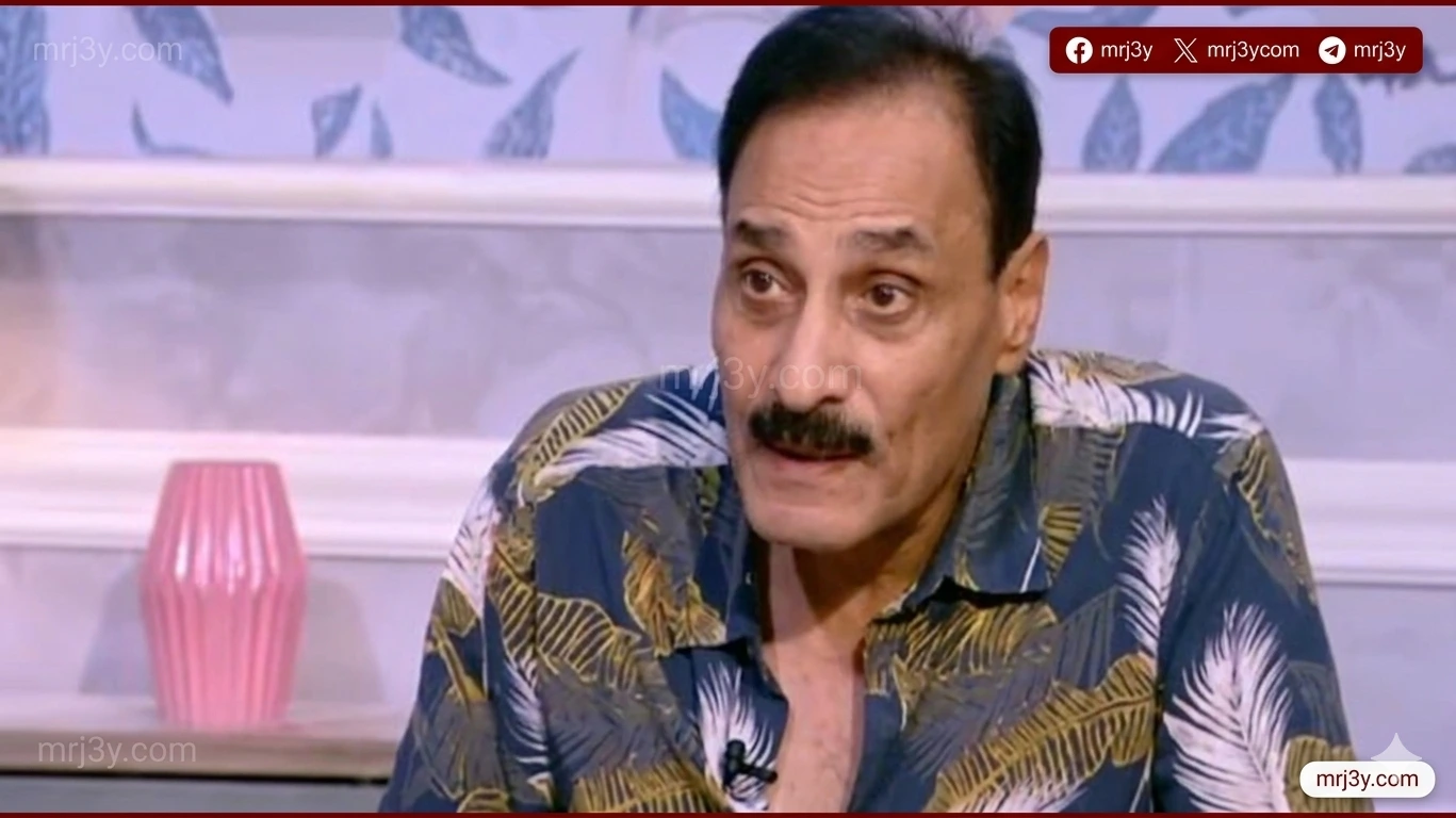 منير مكرم يطمئن على الحالة الصحية للفنان فتحي سعد