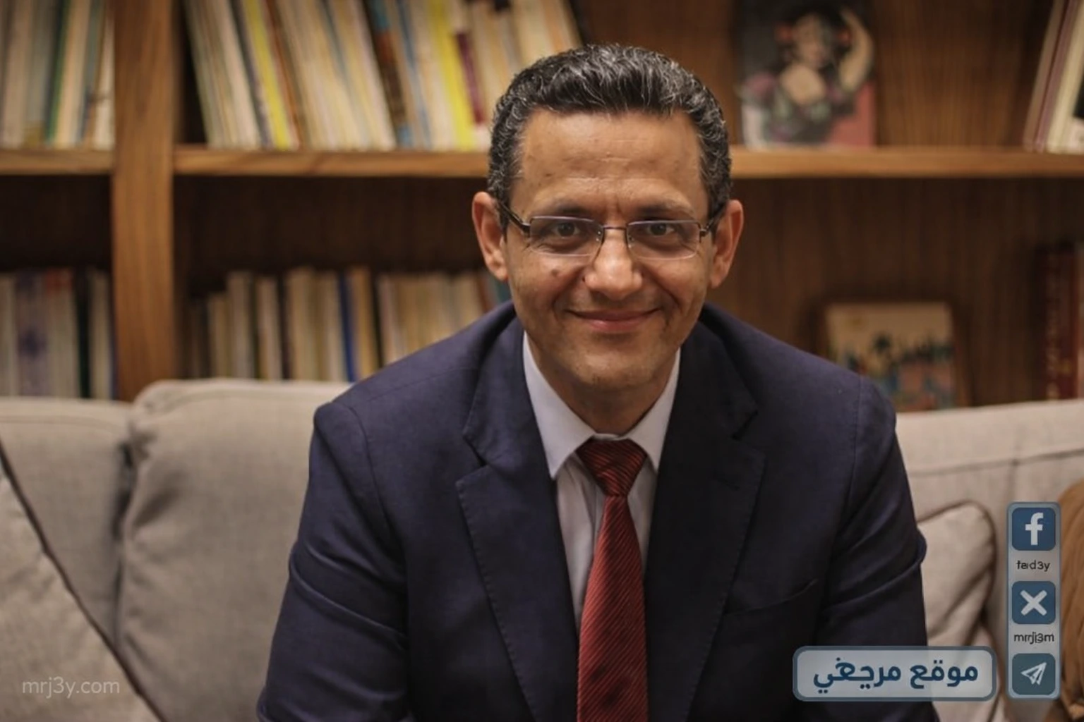 نقيب الصحفيين يهنئ الكنائس بعيد القيامة