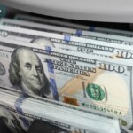 تراجع سعر الدولار في مصر بداية تعاملات الأحد 3 مايو