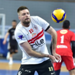 الزمالك يوقع غرامة على ياكوفليف بسبب مغادرته القاهرة