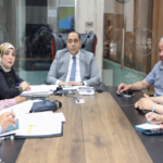 نائب محافظ المنوفية يتابع مشروعات الطرق ضمن خطة 2026