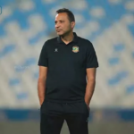 الكرمة العراقي يعلن تعيين مؤمن سليمان مدربا للفريق الأول