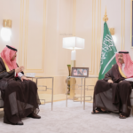 أمير الباحة يطلع على تقرير دعم الرياضة النسائية وترخيص 12 ناديا