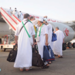 تحذيرات رسمية من ممنوعات الحقائب قبل سفر حجاج الجمعيات