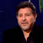 وفاة الفنان هاني شاكر في باريس ونقل جثمانه للقاهرة