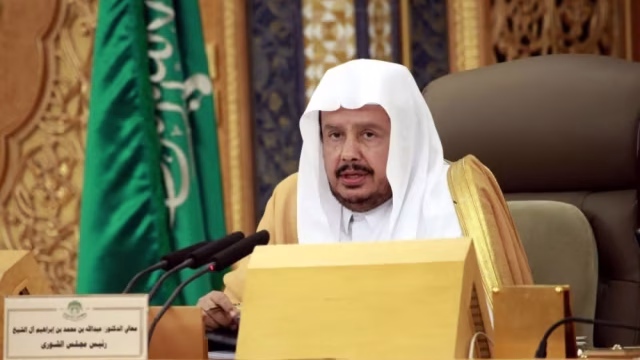 عبدالله بن محمد بن إبراهيم آل الشيخ