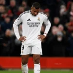 انقلاب في غرفة الملابس.. أزمة كيليان مبابي مع ريال مدريد تتصاعد بعد تفاعل مثير خلال الكلاسيكو الإسباني