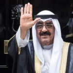 أمير الكويت وولي العهد يستقبلان وكيل وزارة الصحة الجديد