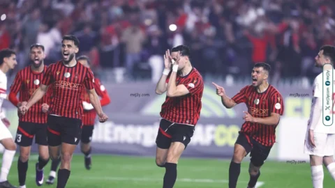 اتحاد العاصمة يتوج بكأس الكونفدرالية بعد إسقاط الزمالك بركلات الترجيح
