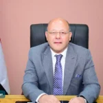 وائل الحضري بجامعة سوهاج يراجع 16 لائحة برامج جديدة