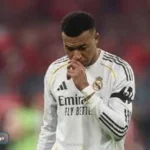 مبابي يحاول اللحاق بالكلاسيكو وسط غيابه وفليك يتواجد رغم وفاة والده