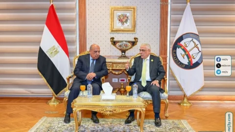 النائب العام ووزير الكهرباء يوقعان بروتوكول تدريب الكوادر القانونية