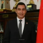 وزير الشباب يؤكد دراس ملف العاملين بمراكز الشباب قانونيا