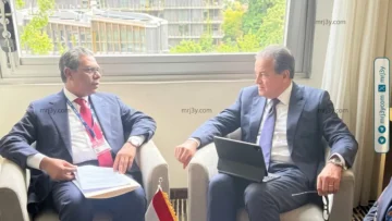 خالد عبد الغفار يبحث مع بنجلاديش التعاون الصحي خلال اجتماعات جنيف