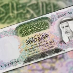 قمة الصرف: سعر الدينار الكويتي اليوم الثلاثاء 12 مايو 2026 قفزة كبيرة تثير التساؤلات