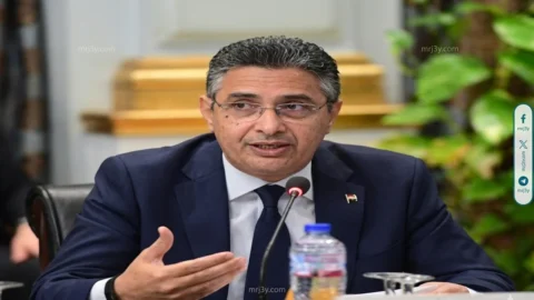 شريف فاروق