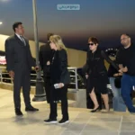يارا السكري ومنال سلامة في عزاء هاني شاكر بالشيخ زايد